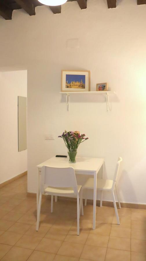 Apartamento Corral De Triana セビリア エクステリア 写真